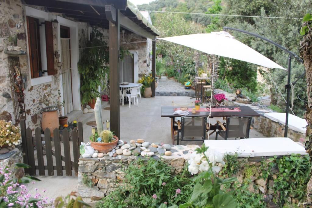Kondokinigi Olga'S Traditional Stone House, Palaiochora מראה חיצוני תמונה